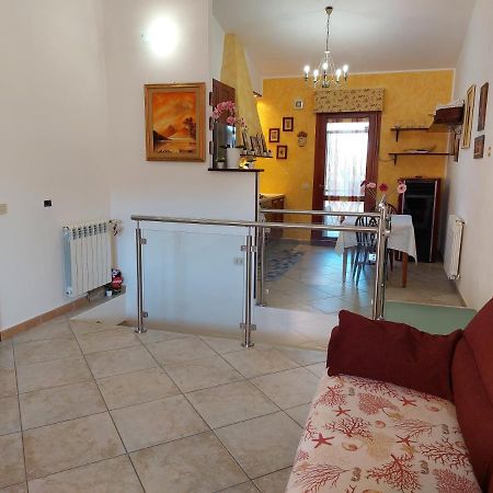 La Casa Di Eledo Villa La Maddalena  Eksteriør billede