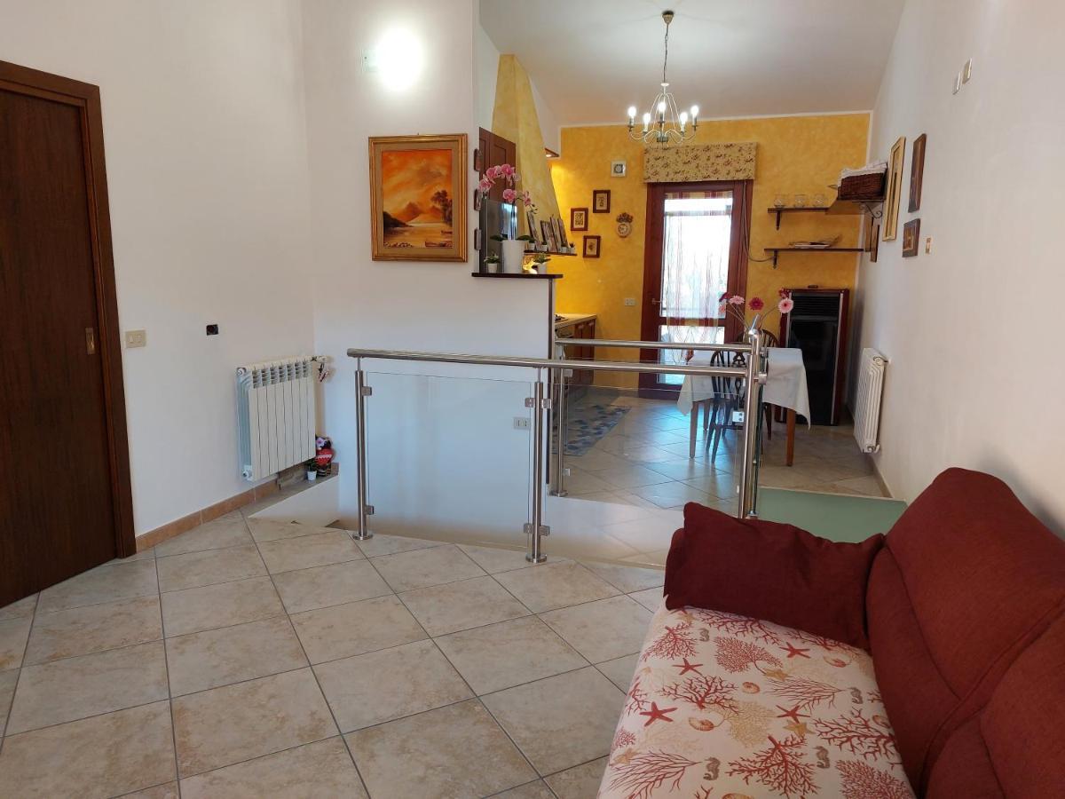 La Casa Di Eledo Villa La Maddalena  Eksteriør billede