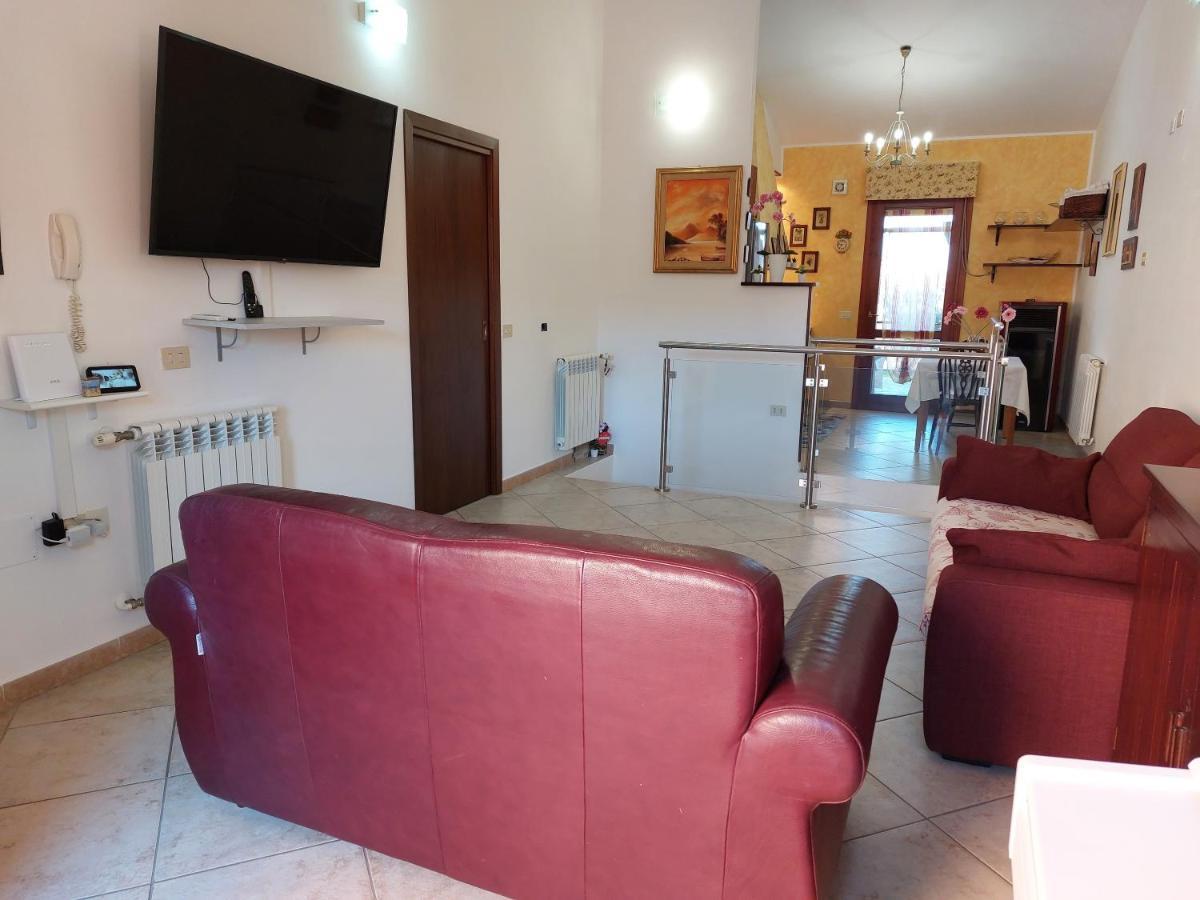 La Casa Di Eledo Villa La Maddalena  Eksteriør billede