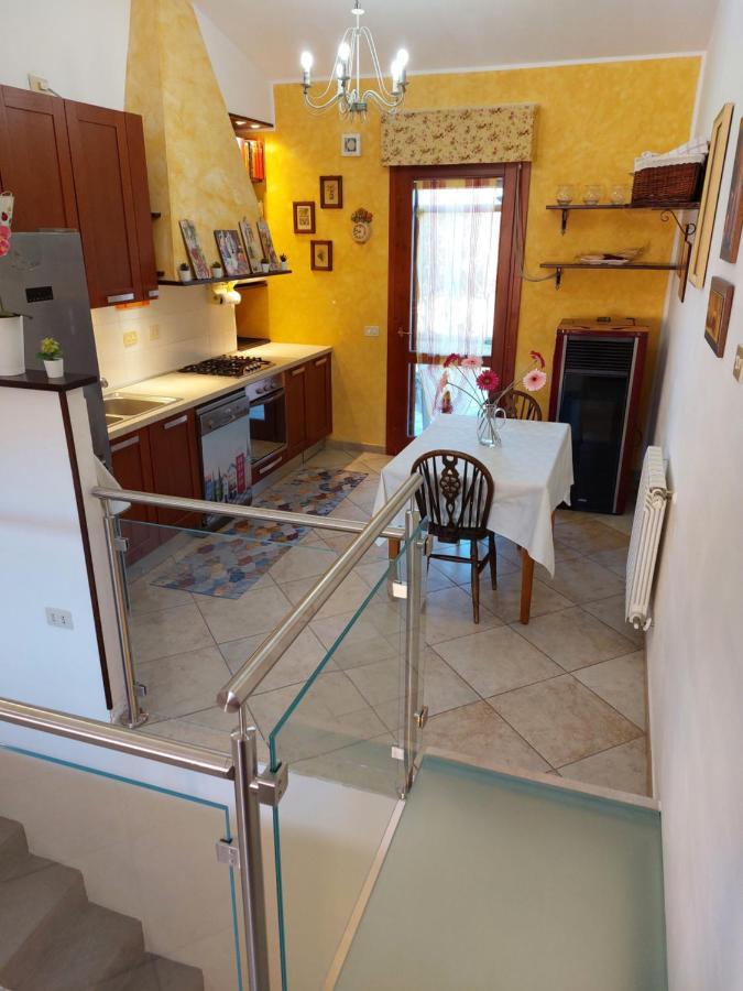 La Casa Di Eledo Villa La Maddalena  Eksteriør billede